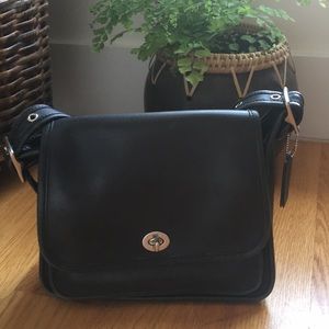 Authentic Vintage Coach Messenger Bag